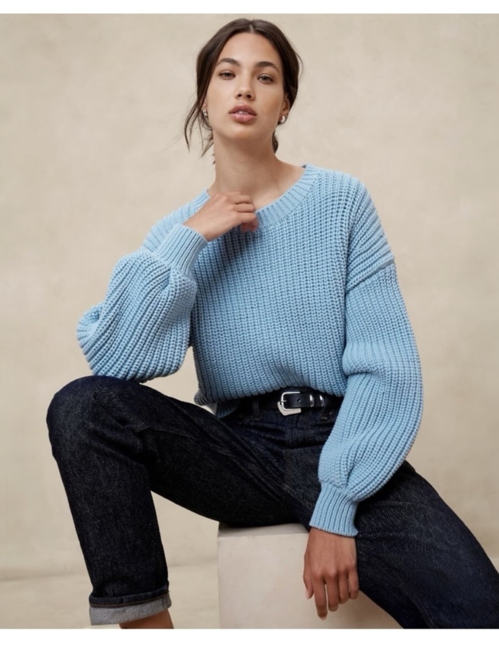 Banana Republic Cream Knit Crewneck Sweater - Picture 4 of 7